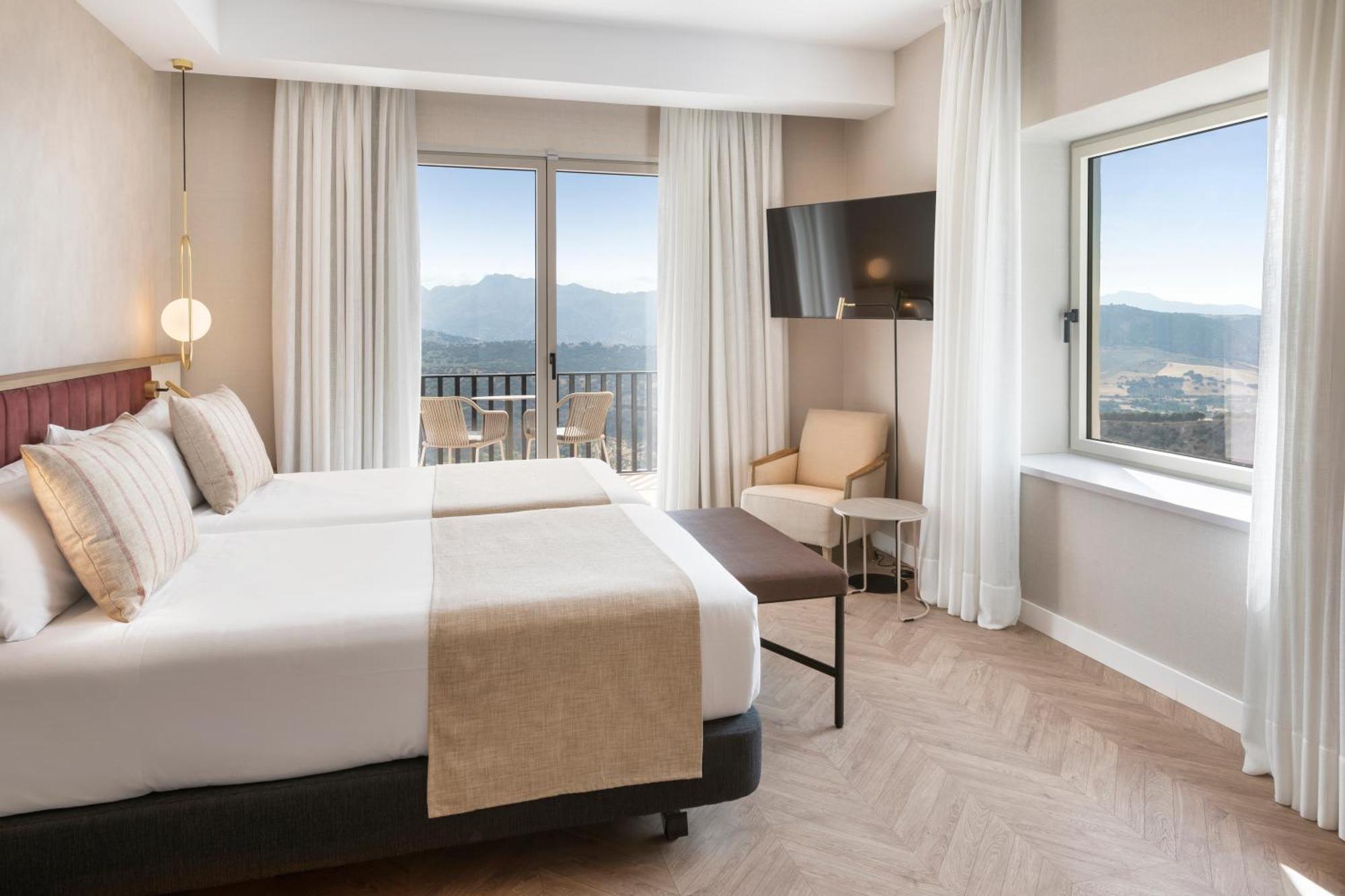 Double Room Corner Terrace Views